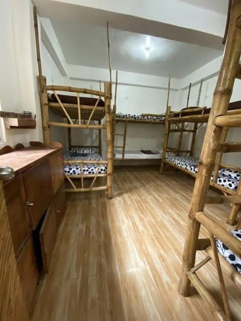 Georgia'S Neverland Hostel Pulau Malapascua Bagian luar foto